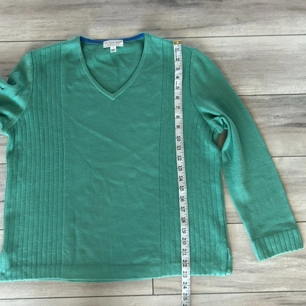 St. John by Marie Gray size small green sweater wool blend